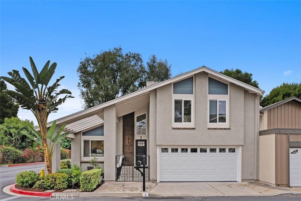 MLS #OC25225891 image #0