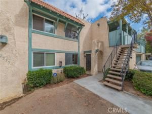 MLS #OC25226369 image #0