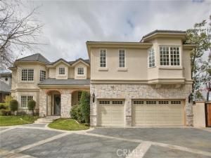 MLS #OC25226593 image #0