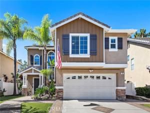 MLS #OC25226763 image #0