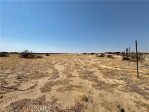 MLS #OC25227125 image #0