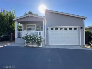 MLS #OC25227530 image #0