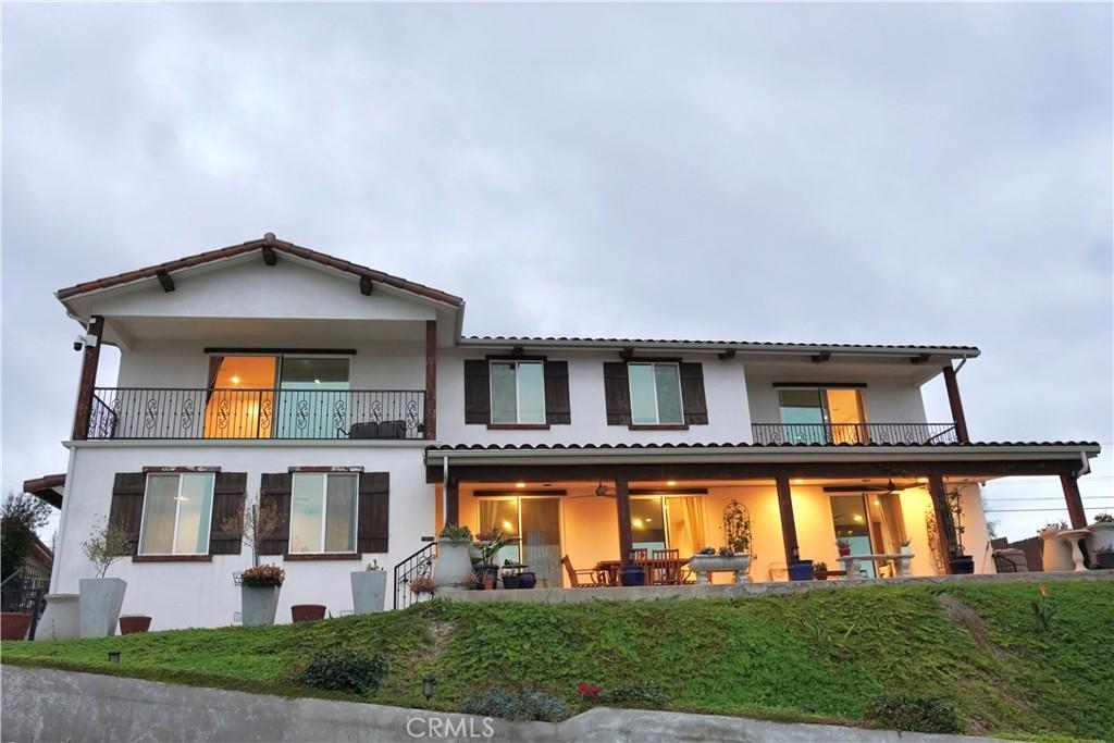 MLS #OC25227594 image #0