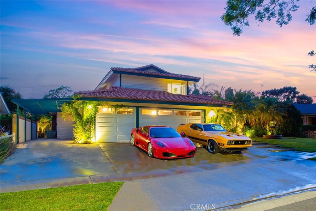 MLS #OC25228321 image #0