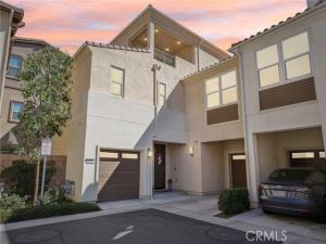 MLS #OC25228356 image #0