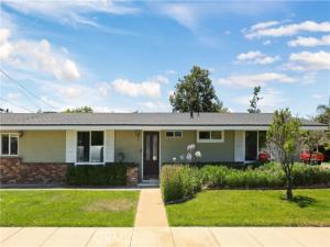 MLS #OC25229053 image #0