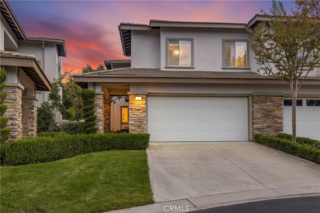 MLS #OC25229146 image #0