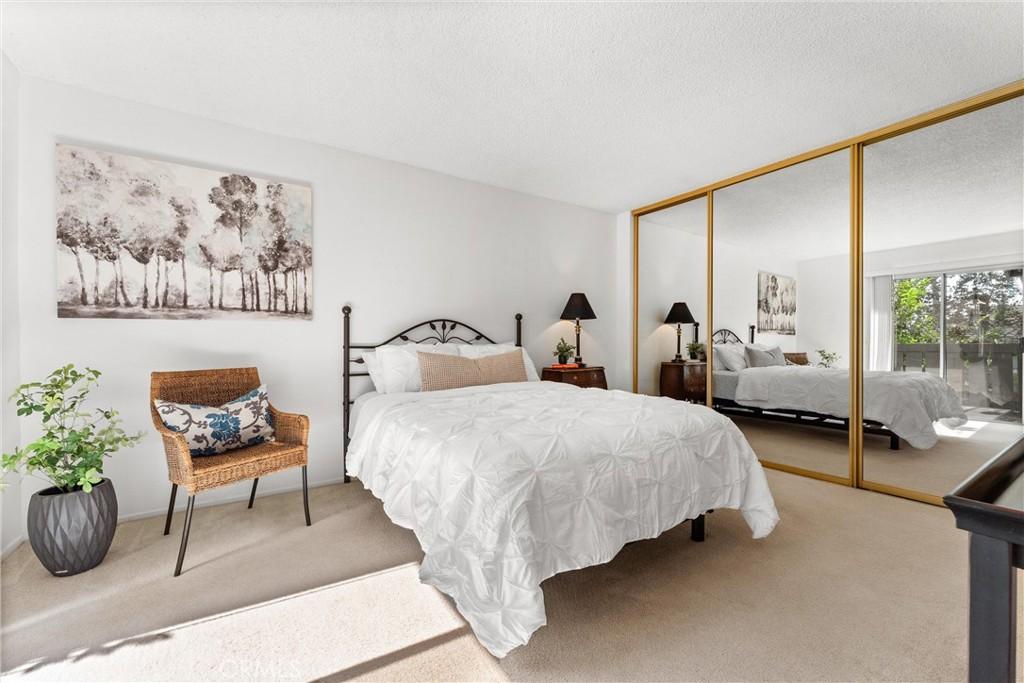 MLS #OC25229299 image #0