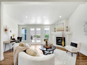 MLS #OC25229650 image #0