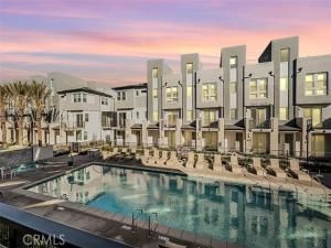 MLS #OC25229977 image #0