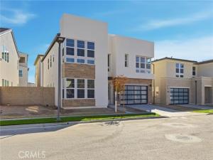 MLS #OC25230688 image #0