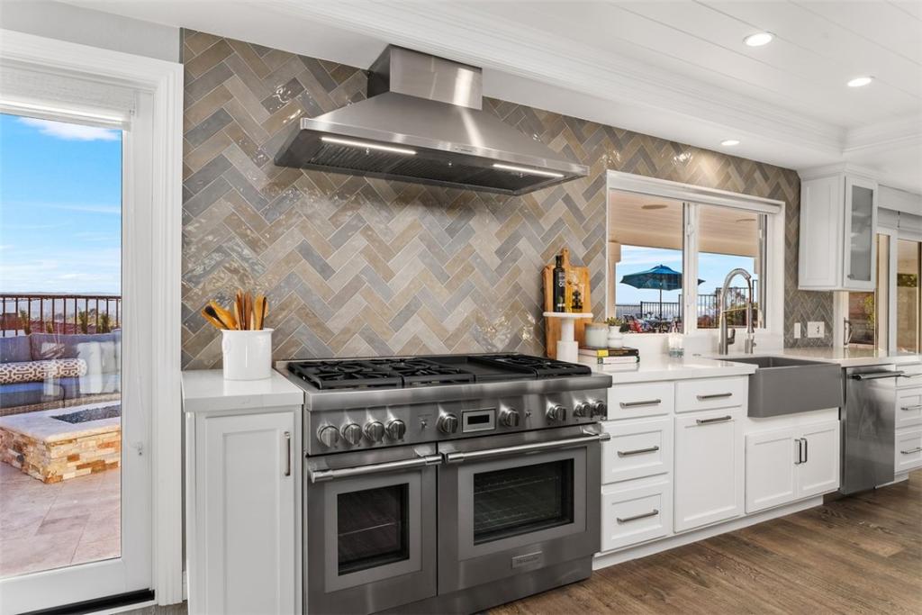 MLS #OC25231557 image #0