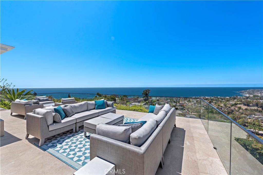 MLS #OC25232441 image #0