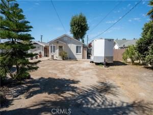 MLS #OC25232456 image #0