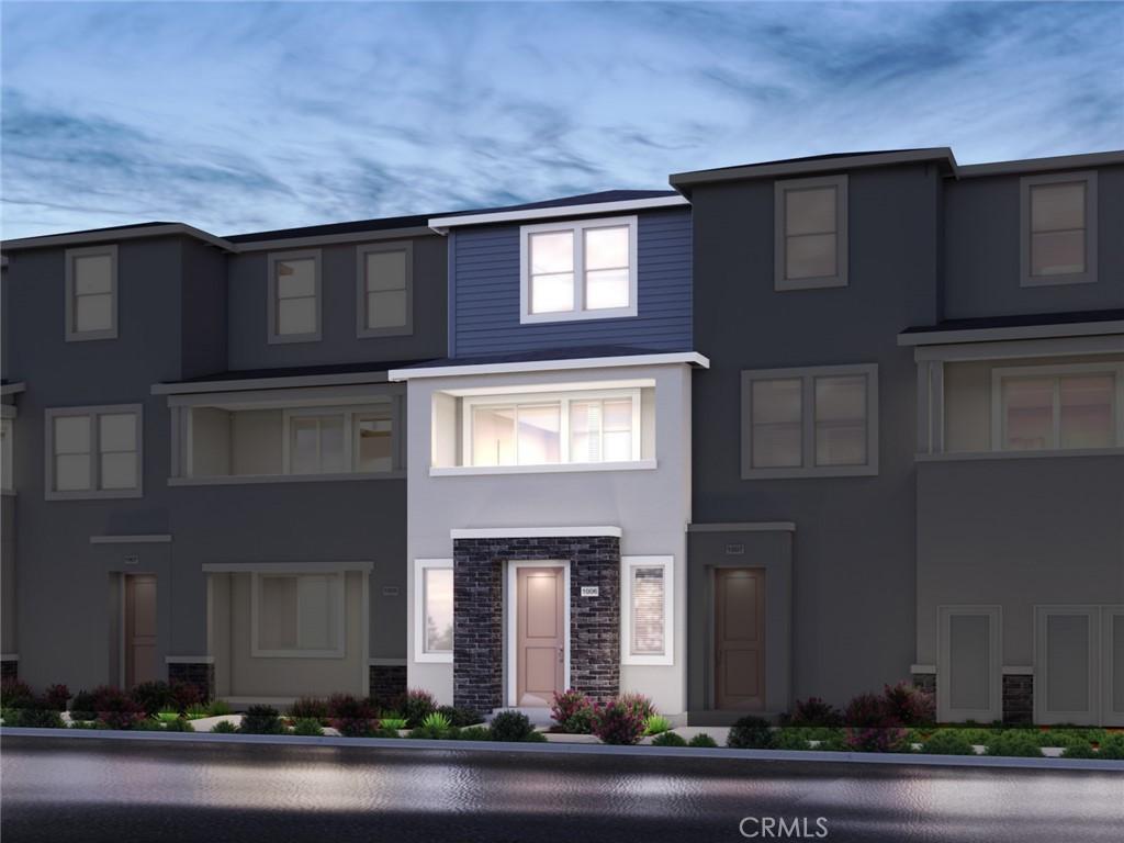 MLS #OC25232831 image #0