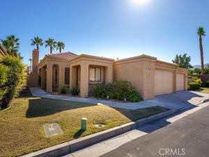 MLS #OC25233073 image #0