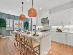 MLS #OC25233677 image #0