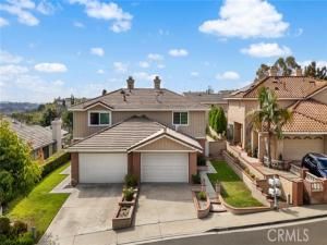 MLS #OC25233706 image #0