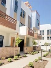 MLS #OC25234032 image #0