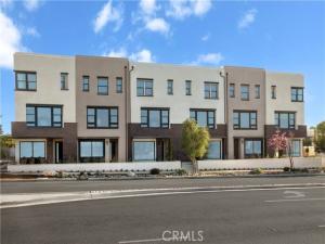 MLS #OC25234724 image #0