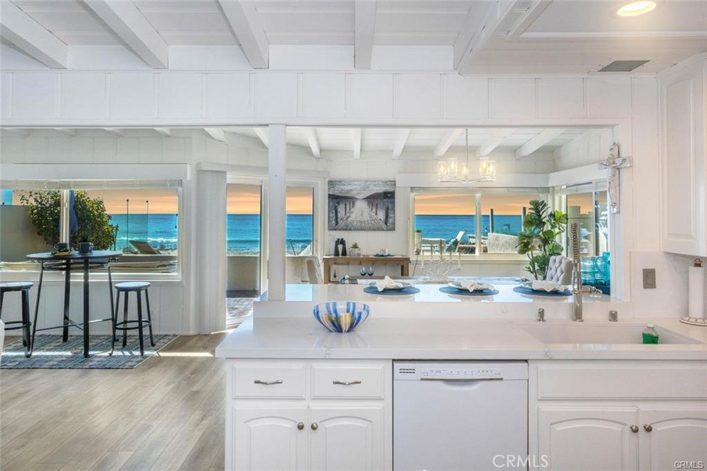 MLS #OC25234725 image #0