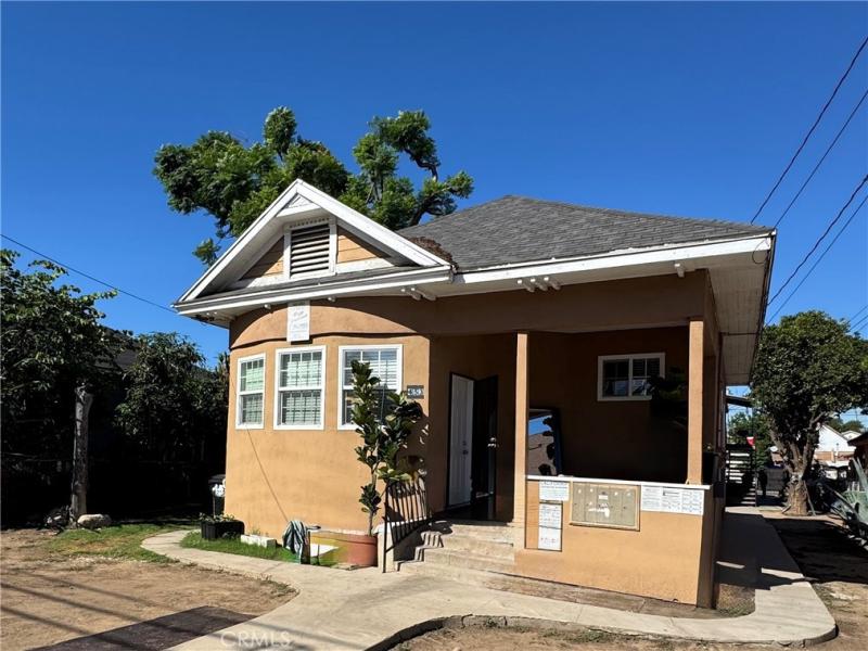 MLS #OC25235153 image #0