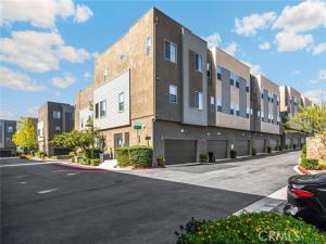 MLS #OC25235222 image #0