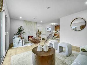 MLS #OC25235341 image #0