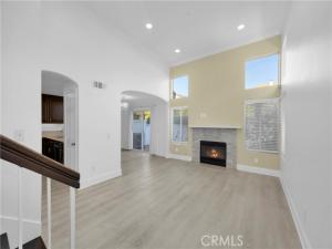 MLS #OC25235770 image #0