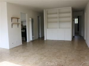 MLS #OC25235896 image #0