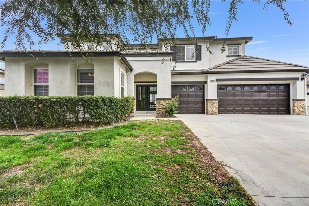 MLS #OC25235955 image #0