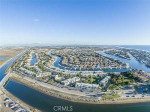 MLS #OC25236011 image #0