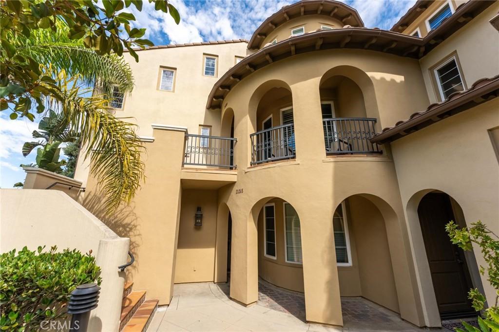 MLS #OC25236455 image #0