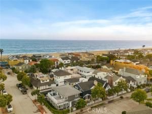 MLS #OC25236546 image #0