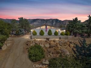 MLS #OC25236652 image #0