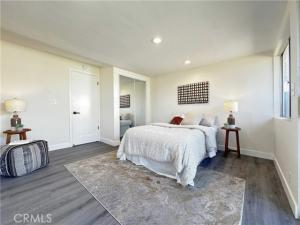 MLS #OC25236662 image #0