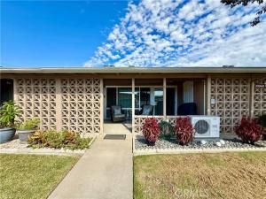 MLS #OC25236737 image #0