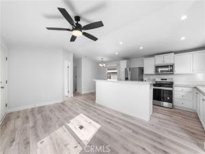 MLS #OC25236859 image #0