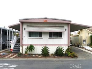 MLS #OC25236924 image #0