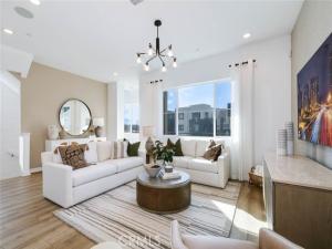 MLS #OC25236929 image #0