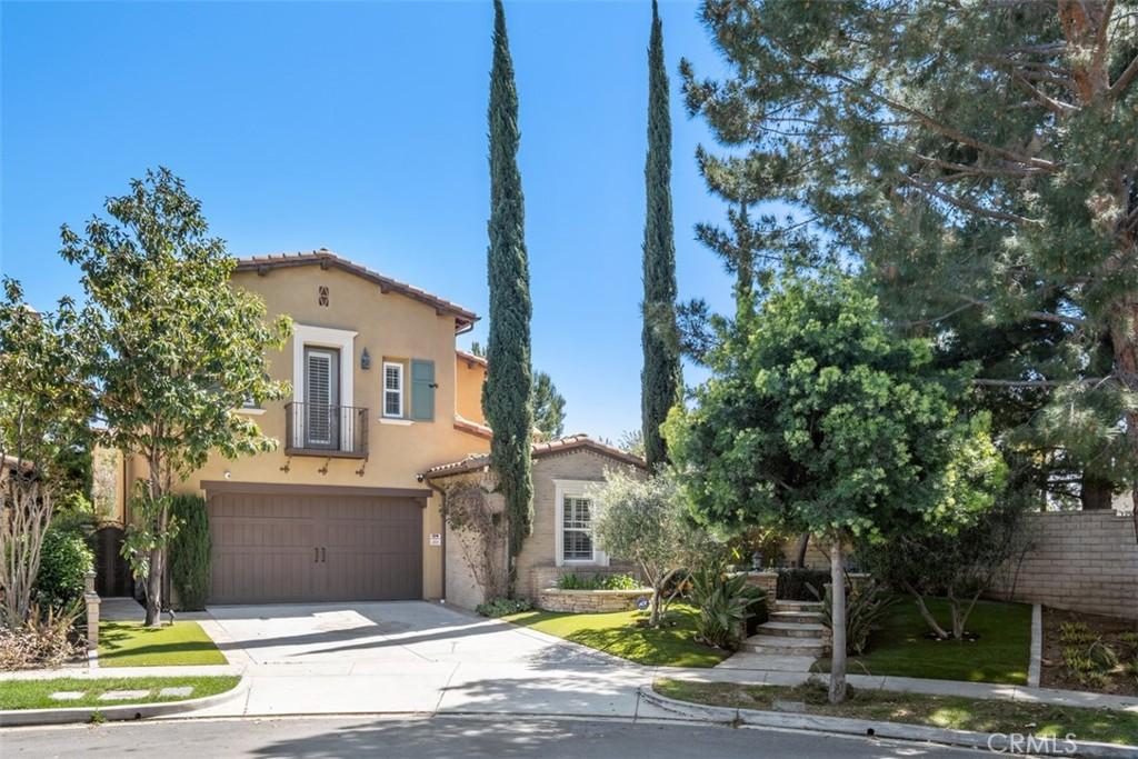 MLS #OC25237119 image #0