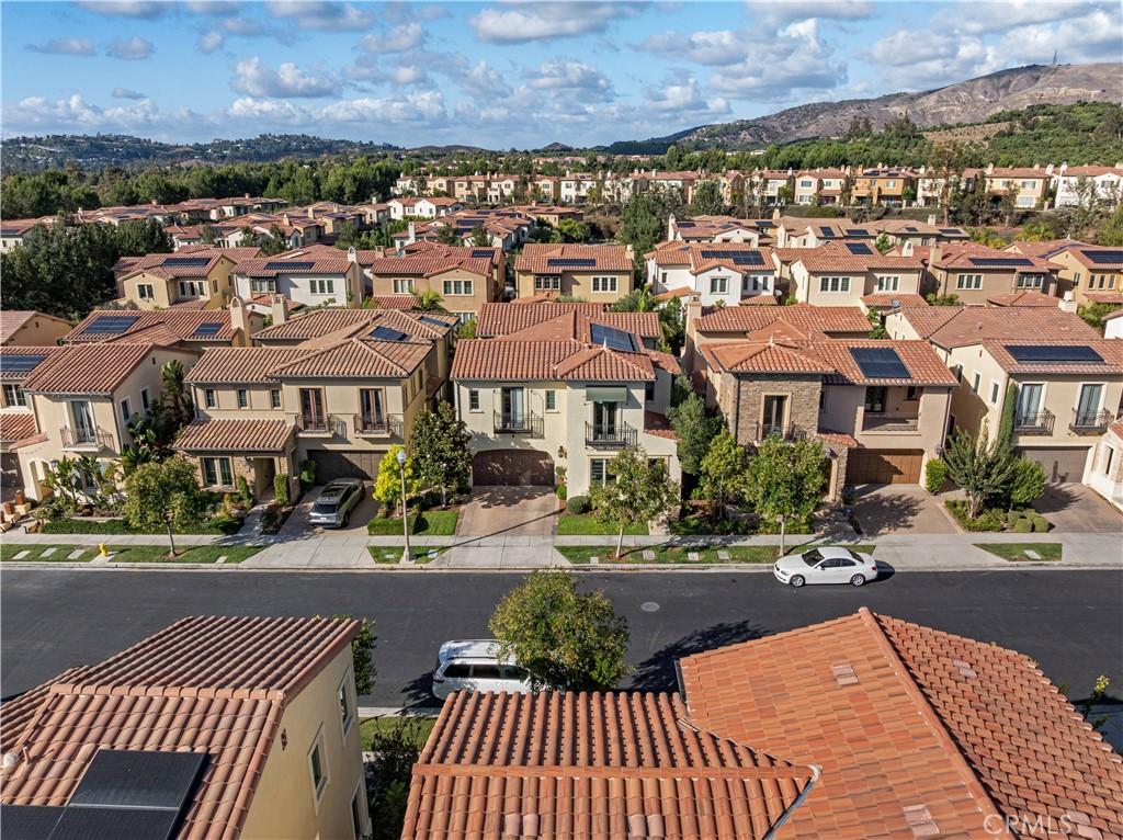 MLS #OC25237206 image #0