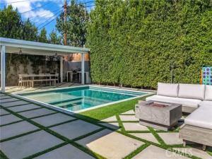 MLS #OC25237657 image #0