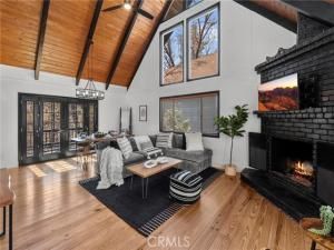 MLS #OC25237815 image #0