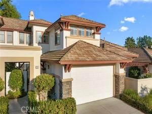 MLS #OC25238188 image #0