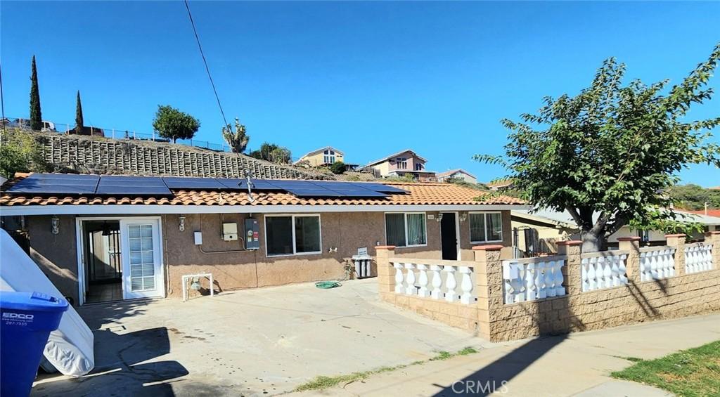 MLS #OC25238333 image #0