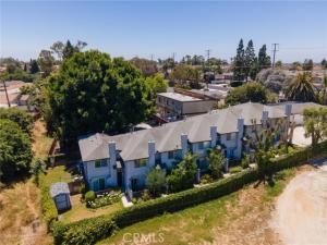 MLS #OC25238637 image #0