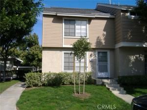 MLS #OC25238659 image #0