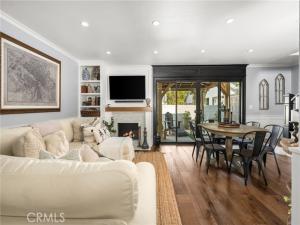 MLS #OC25239131 image #0