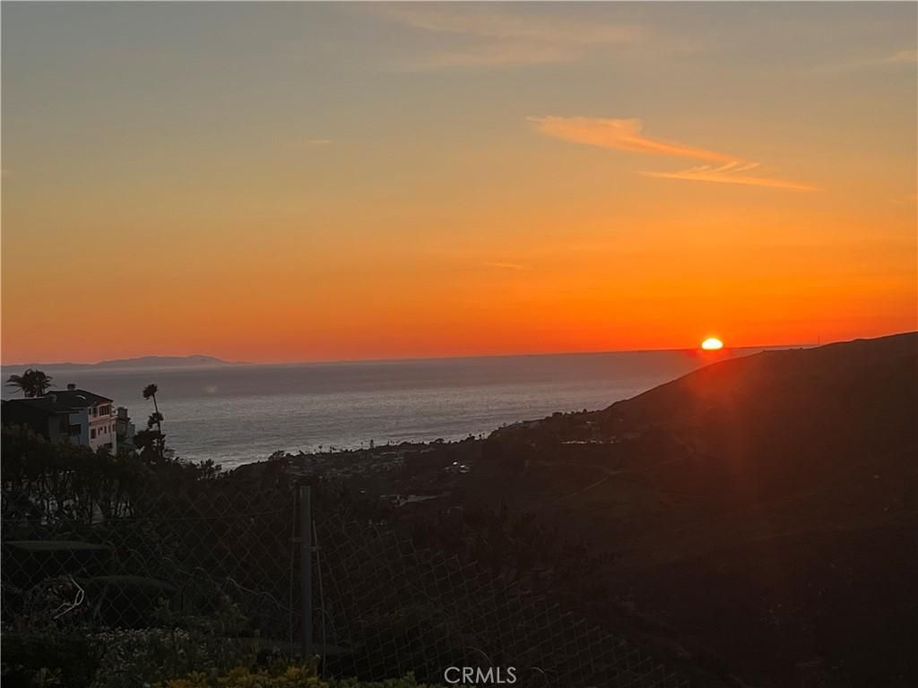 MLS #OC25239224 image #0